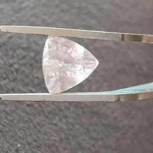 Loose morganite gemstone